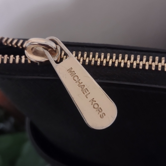 🔥🩷Sale!!! NWT Michael Kors Jet Set Large  Saffiano leather top zip tote - Picture 7 of 16